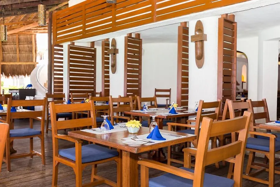 Gr Solaris Caribe Hotel Cancun 5*,